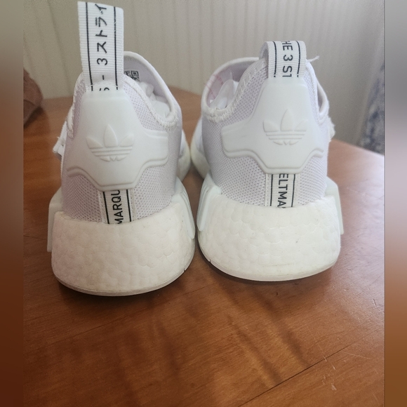 Adidas NMD R1 Slip On Shoes Womens Size 7 - Picture 4 of 8